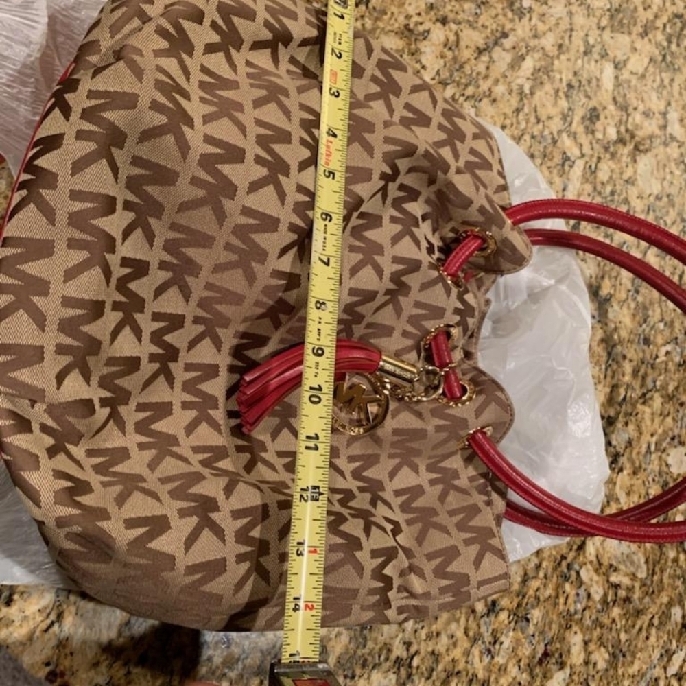 Purse - Picture 4 of 7